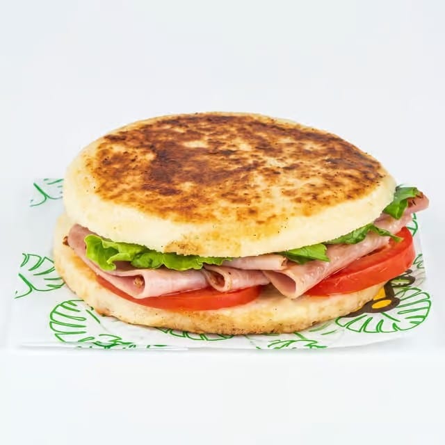 Ham Arepa.